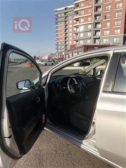 نيسان فيرسا